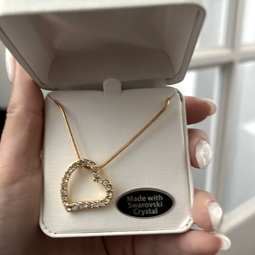 Heart gold plated crystal necklace